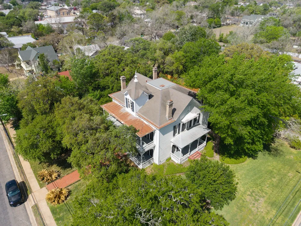 351 E Colorado Street La Grange, TX 78945