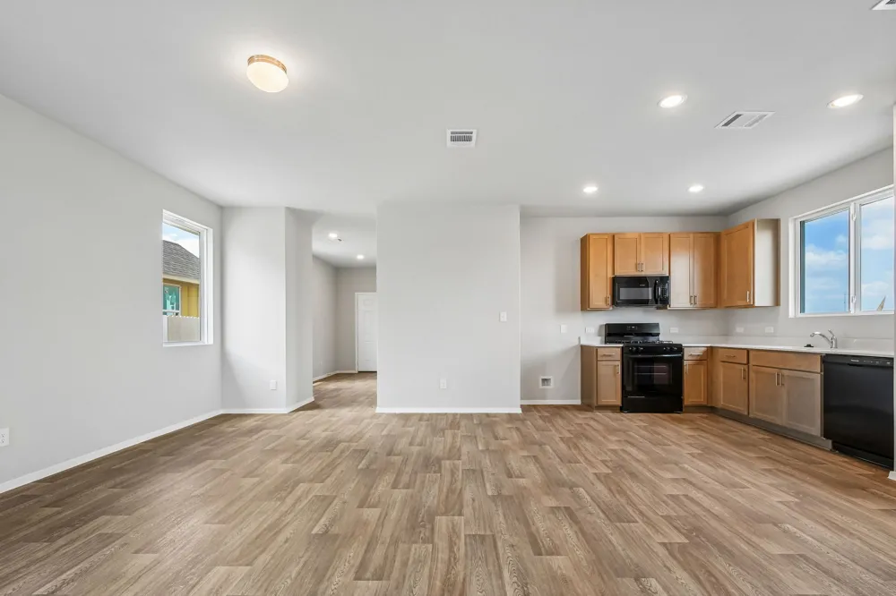 171 Cider Creek Drive Elgin, TX 78621
