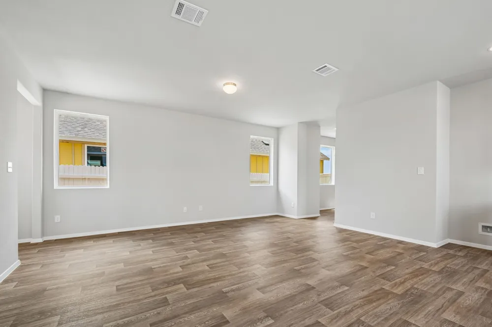 171 Cider Creek Drive Elgin, TX 78621