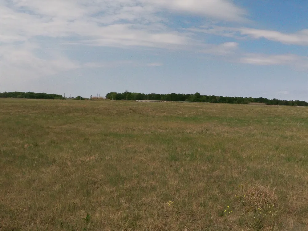 FM 112 ROAD Thrall, TX 76578