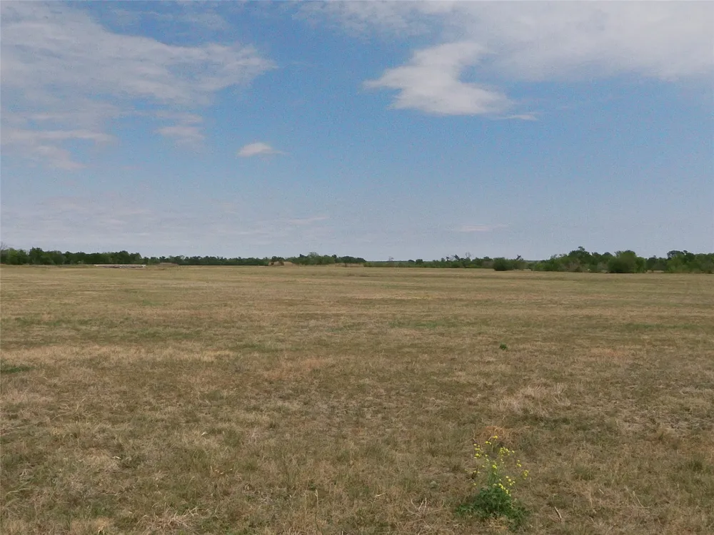 FM 112 ROAD Thrall, TX 76578