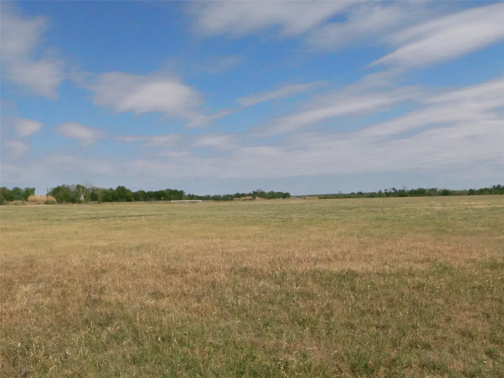 FM 112 ROAD Thrall, TX 76578