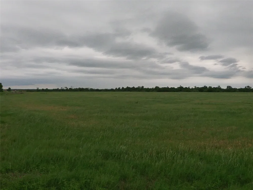 FM 112 ROAD Thrall, TX 76578