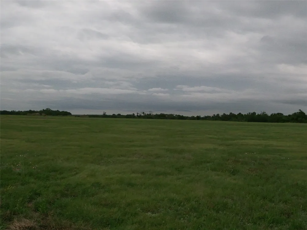 FM 112 ROAD Thrall, TX 76578