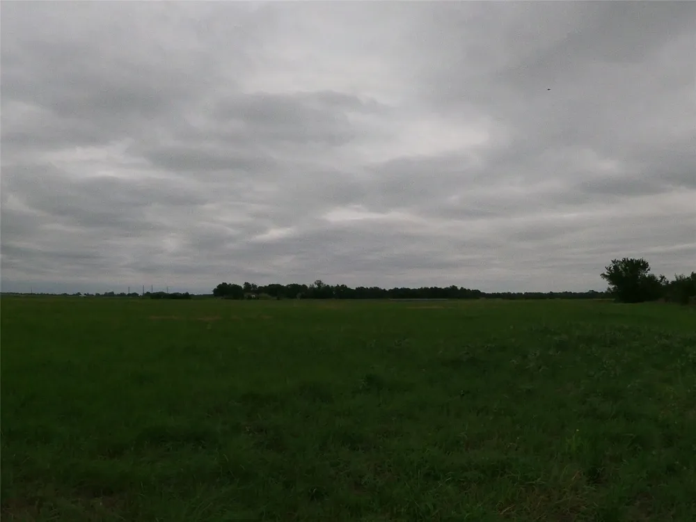 FM 112 ROAD Thrall, TX 76578