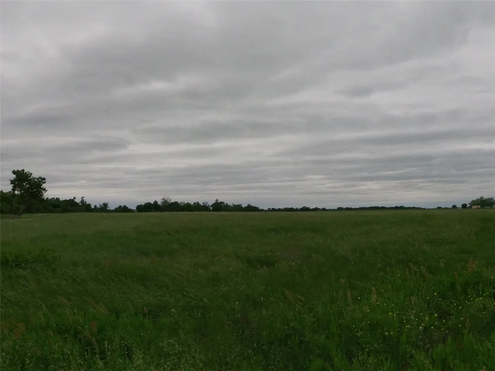 FM 112 ROAD Thrall, TX 76578