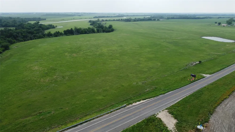 FM 112 ROAD Thrall, TX 76578
