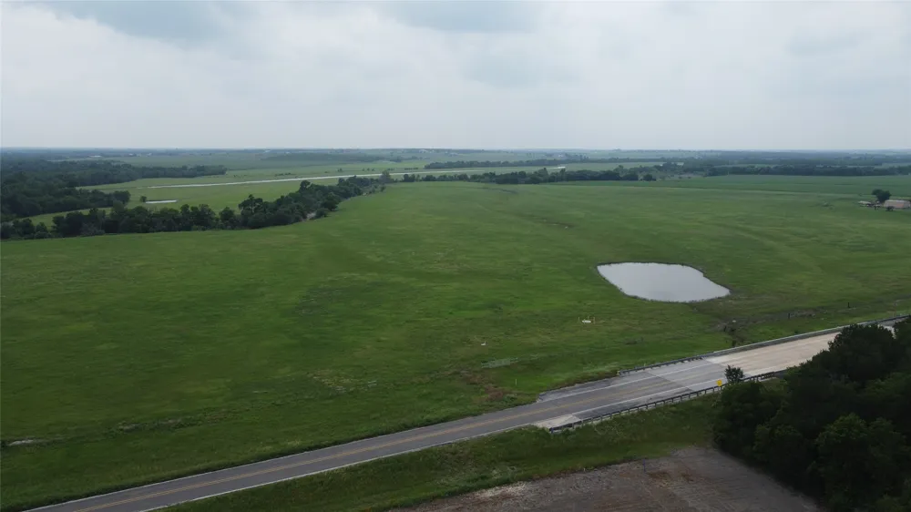 FM 112 ROAD Thrall, TX 76578