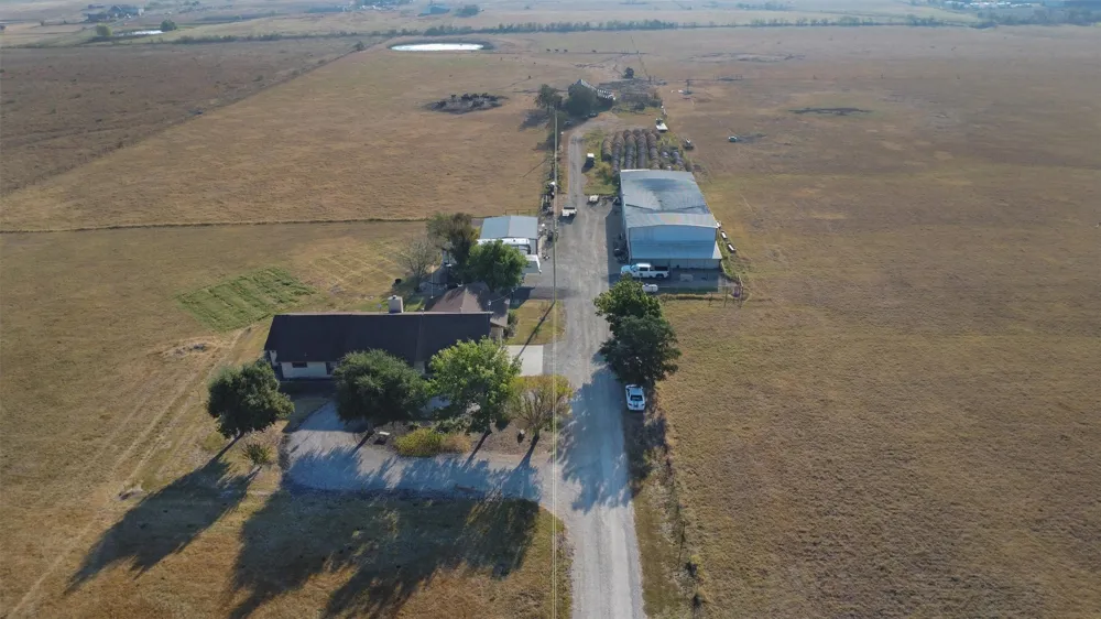 19919 Fm 973 Road Coupland, TX 78615