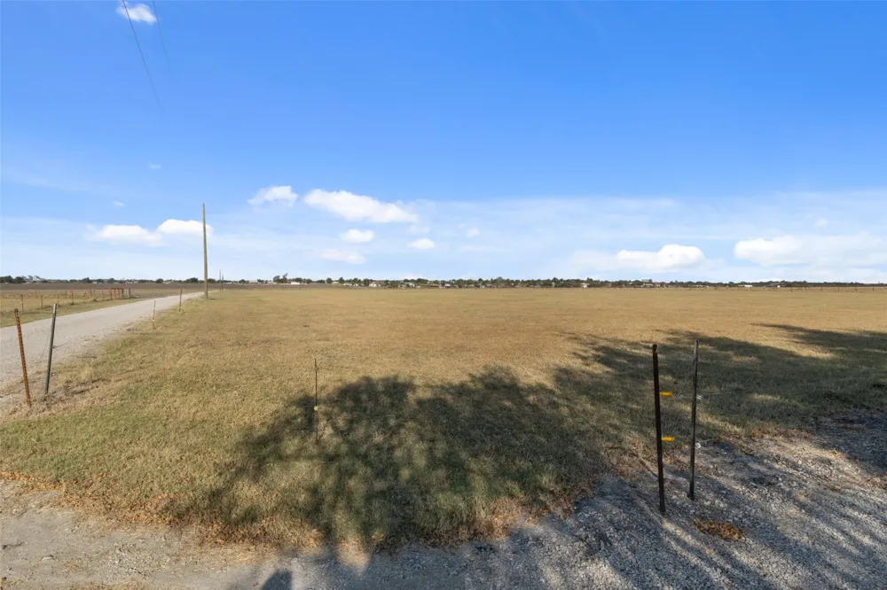 19919 Fm 973 Road Coupland, TX 78615