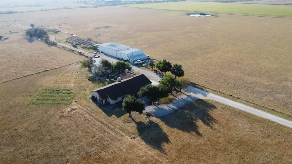 19919 Fm 973 Road Coupland, TX 78615