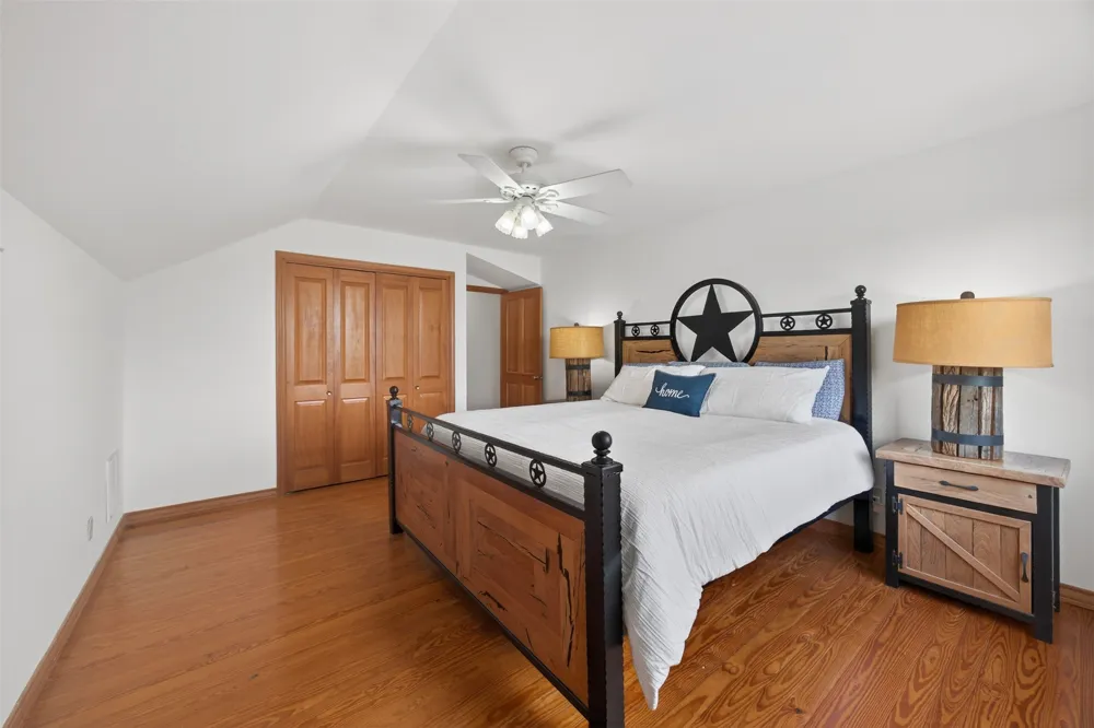 1077 Burdette Wells Road Lockhart, TX 78644