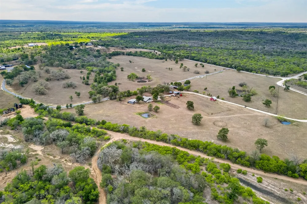 1077 Burdette Wells Road Lockhart, TX 78644