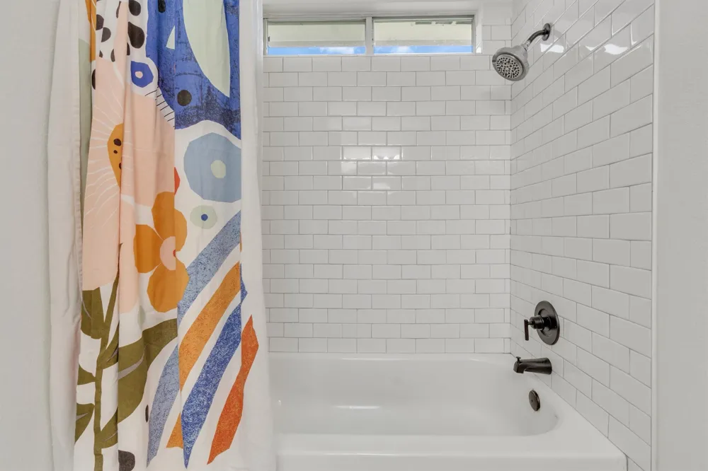 6105 Constellation Circle Del Valle, TX 78617