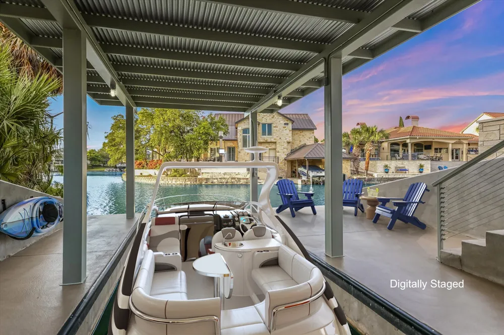 98 Wennmohs Place Horseshoe Bay, TX 78657