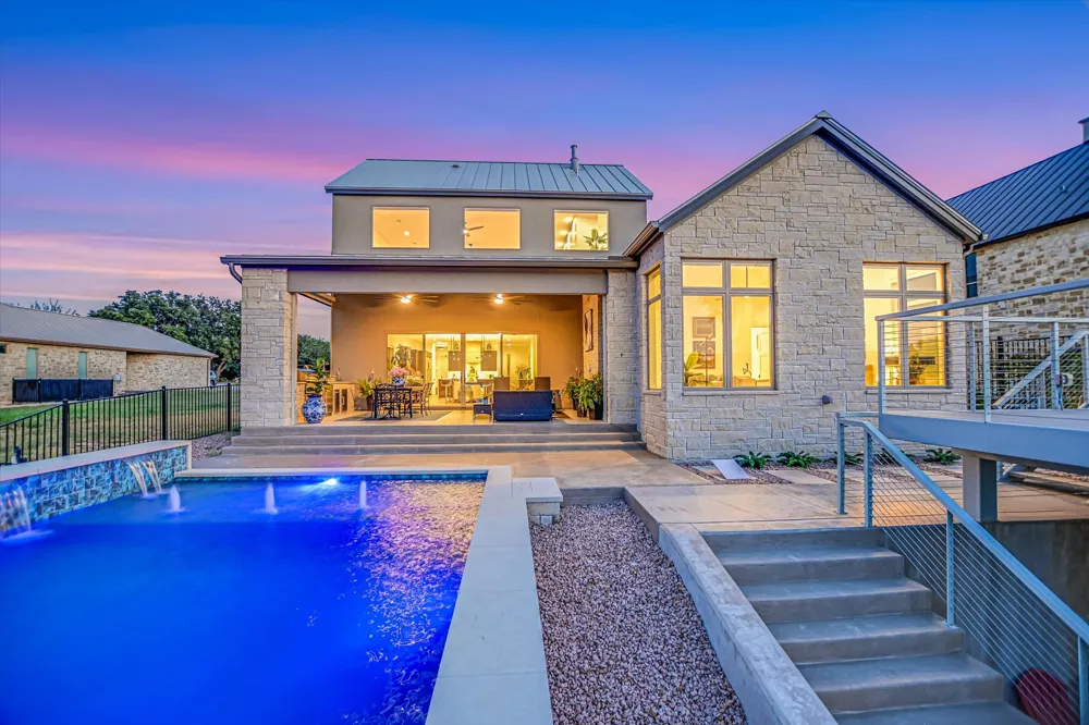 98 Wennmohs Place Horseshoe Bay, TX 78657