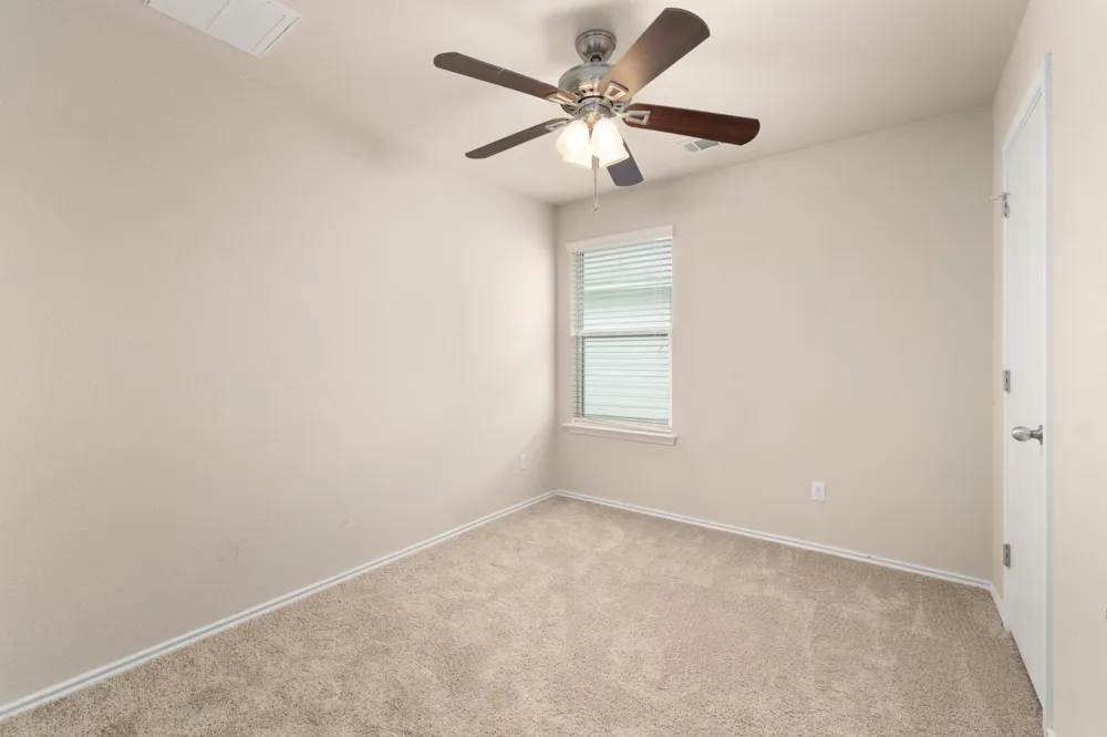 12916 Snow Lane Manor, TX 78653