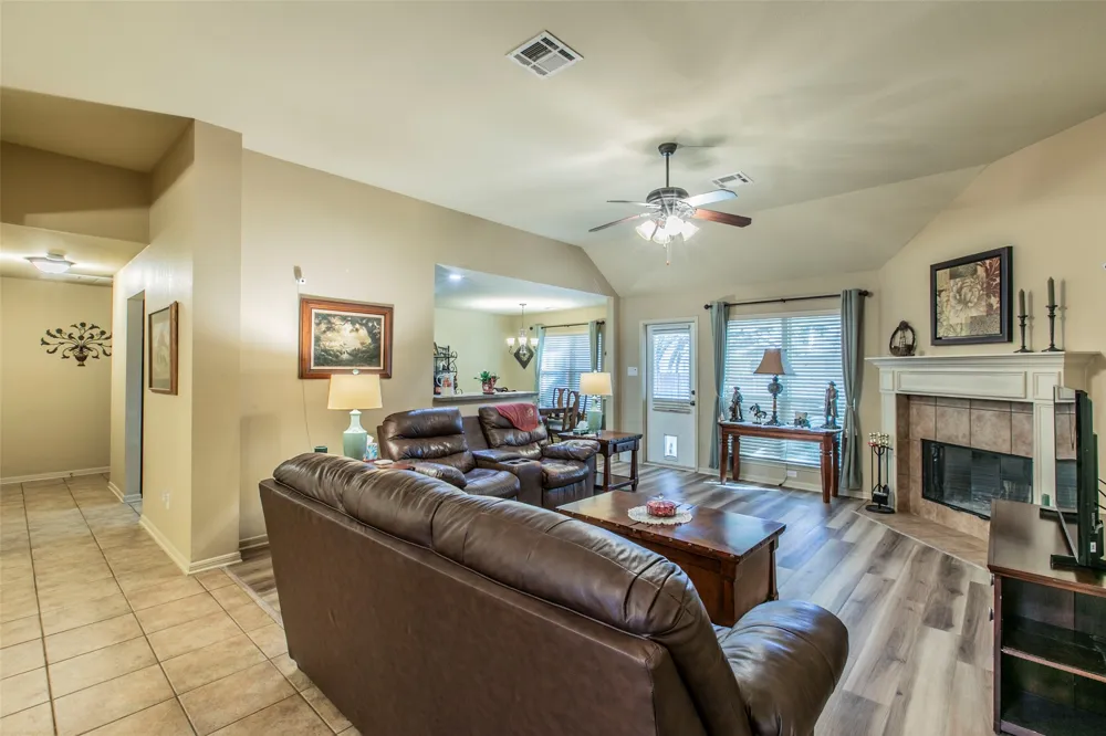 5805 Butterfly Court Temple, TX 76502