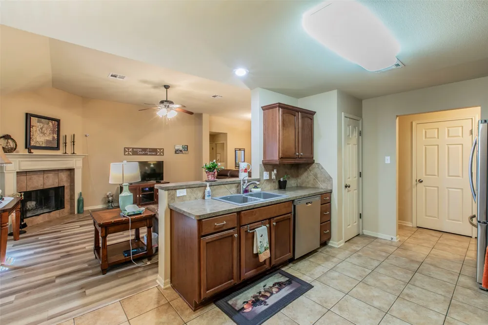 5805 Butterfly Court Temple, TX 76502