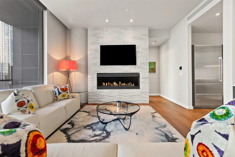210 Lavaca Street #2505 Austin, TX 78701