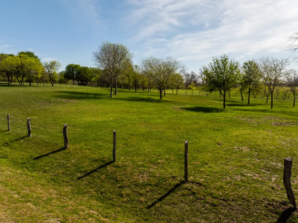 2041 County Road 429 Rockdale, TX 76567