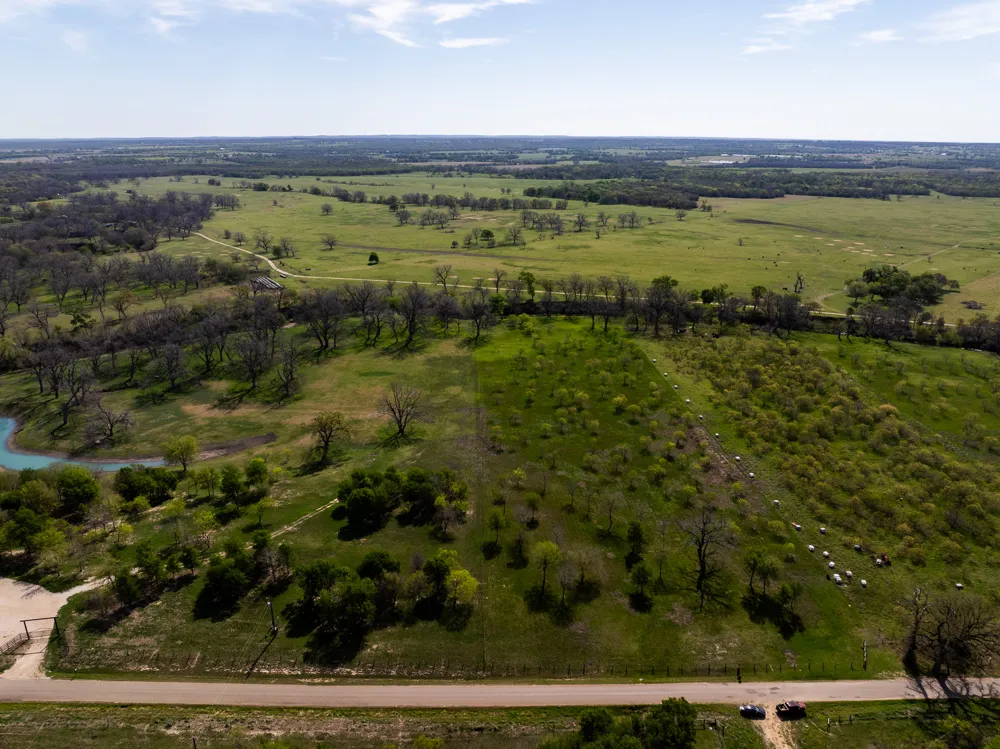 2041 County Road 429 Rockdale, TX 76567