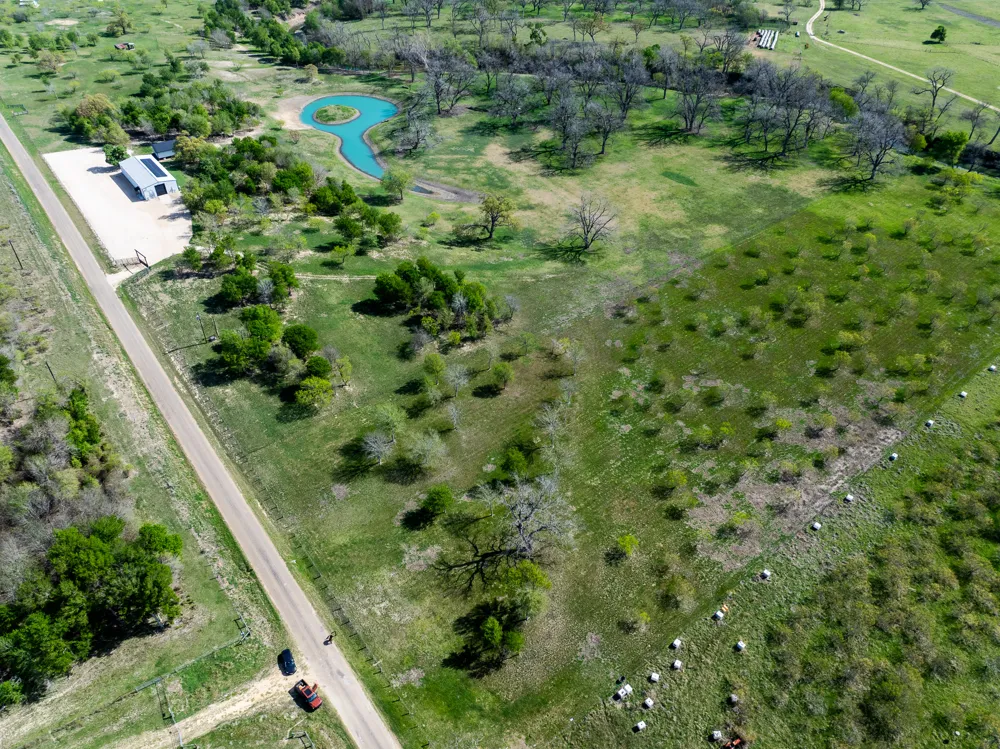 2041 County Road 429 Rockdale, TX 76567