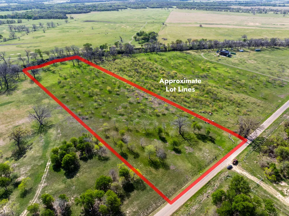 2041 County Road 429 Rockdale, TX 76567