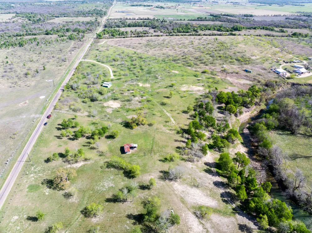 1435 County Road 429 Rockdale, TX 76567