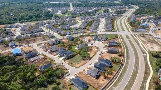 121 Amber Oak Lane Georgetown, TX 78628