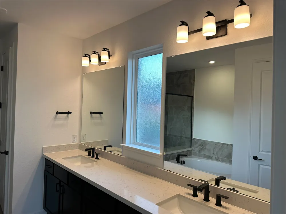 121 Amber Oak Lane Georgetown, TX 78628