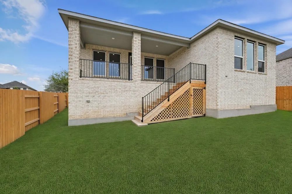 121 Amber Oak Lane Georgetown, TX 78628