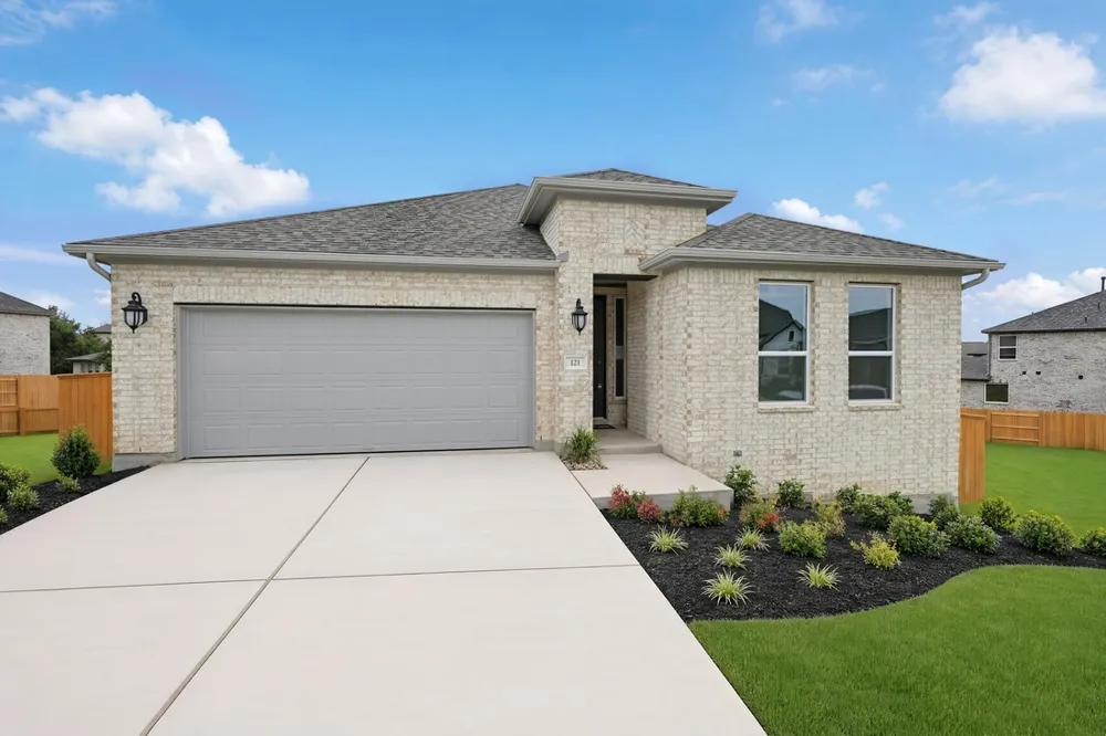 121 Amber Oak Lane Georgetown, TX 78628