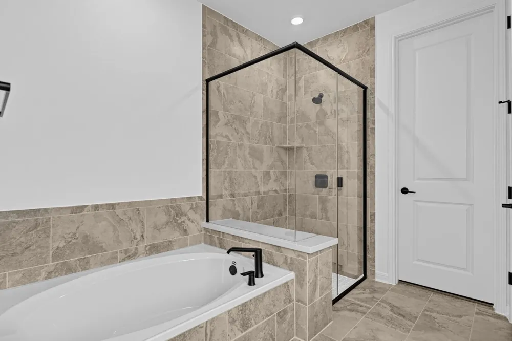 121 Amber Oak Lane Georgetown, TX 78628