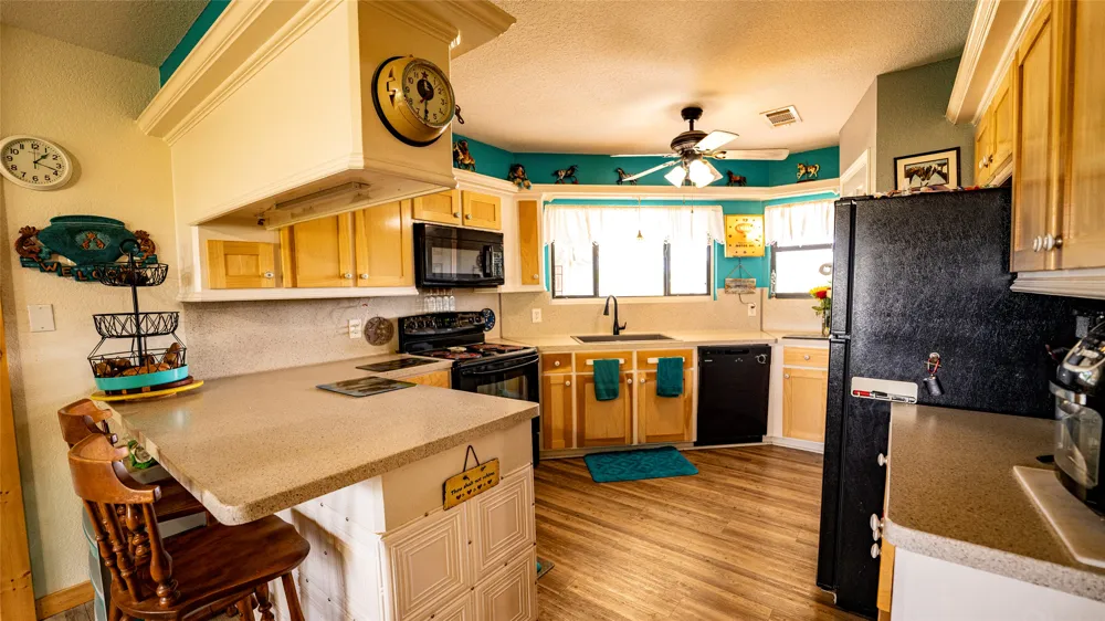 2234 County Road 434 Loop Rockdale, TX 76567
