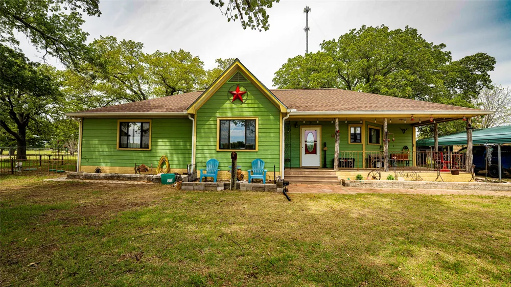 2234 County Road 434 Loop Rockdale, TX 76567
