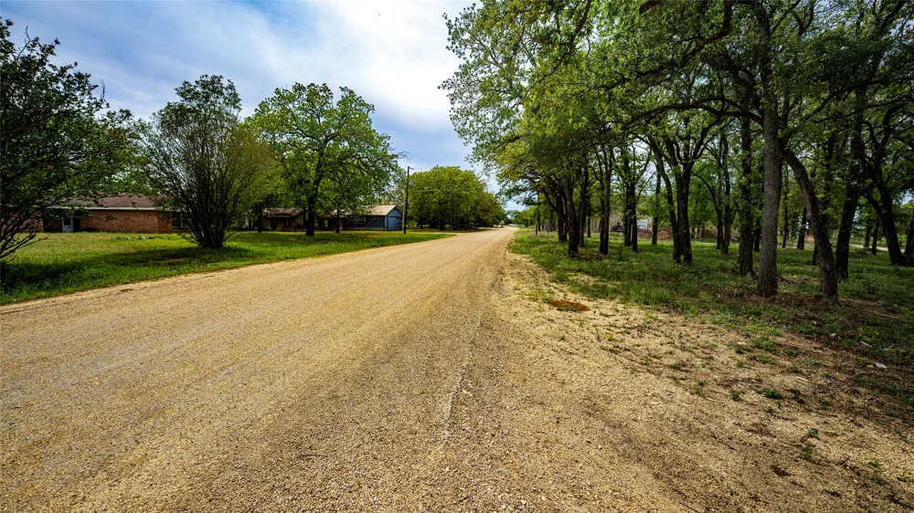 2234 County Road 434 Loop Rockdale, TX 76567