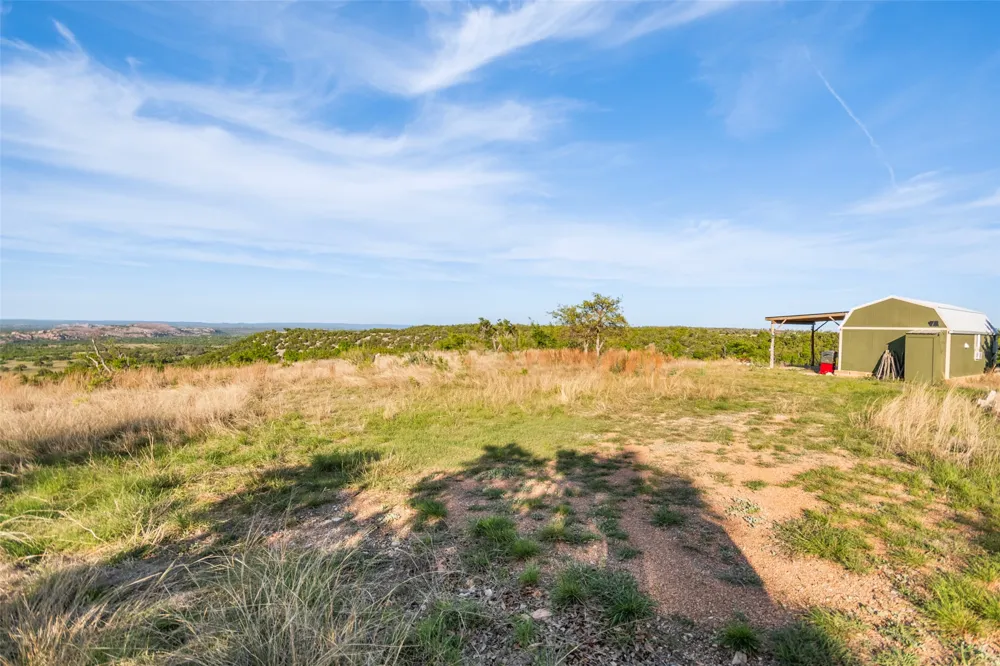 743 Welgehausen Road Fredericksburg, TX 78624