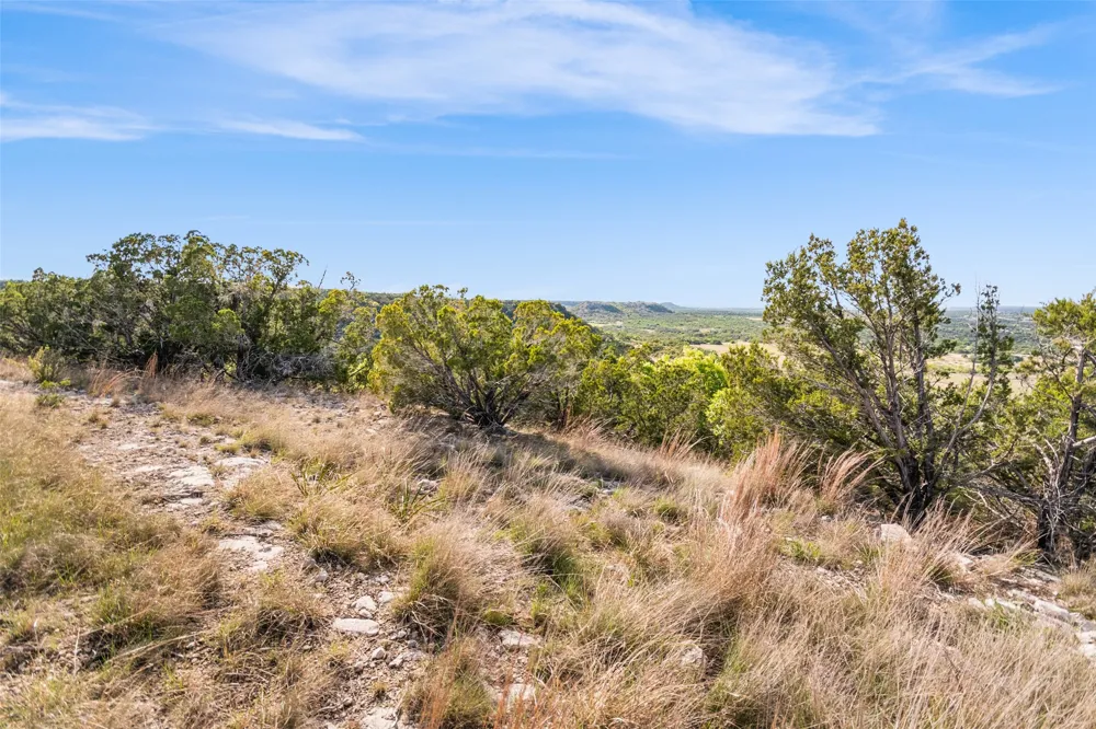 743 Welgehausen Road Fredericksburg, TX 78624