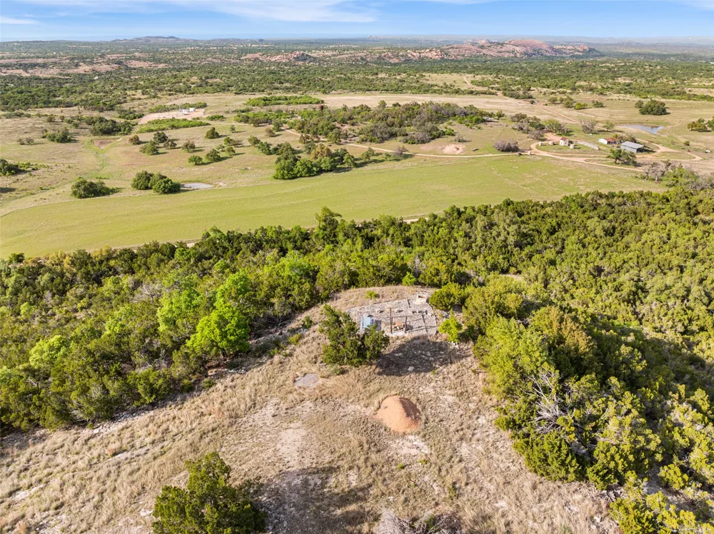743 Welgehausen Road Fredericksburg, TX 78624