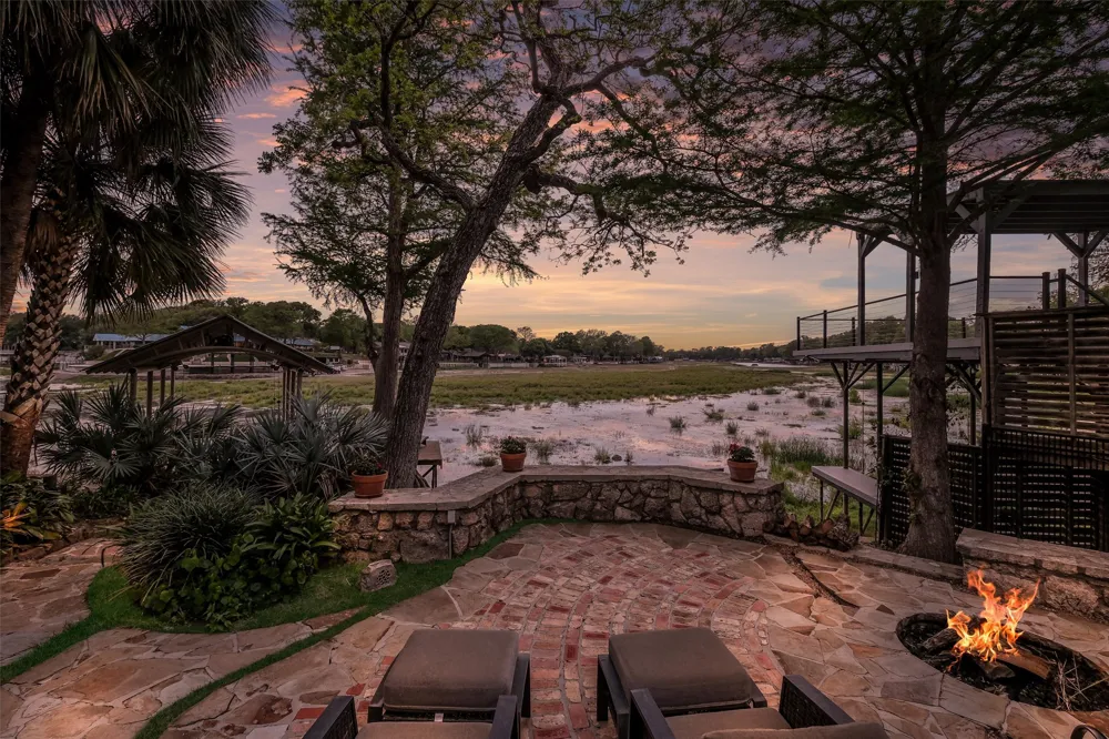 1807 Terminal Loop Road McQueeney, TX 78123