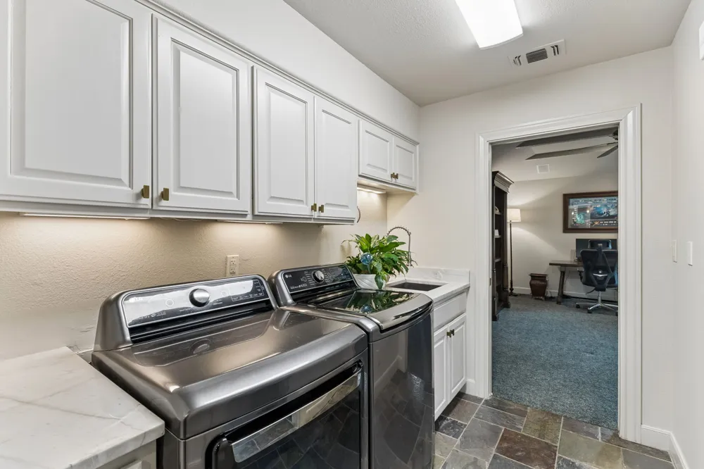 1807 Terminal Loop Road McQueeney, TX 78123