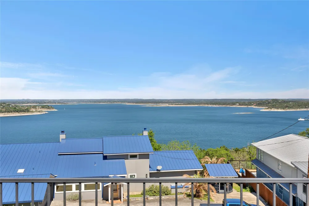 1210 Skyline Drive Canyon Lake, TX 78133
