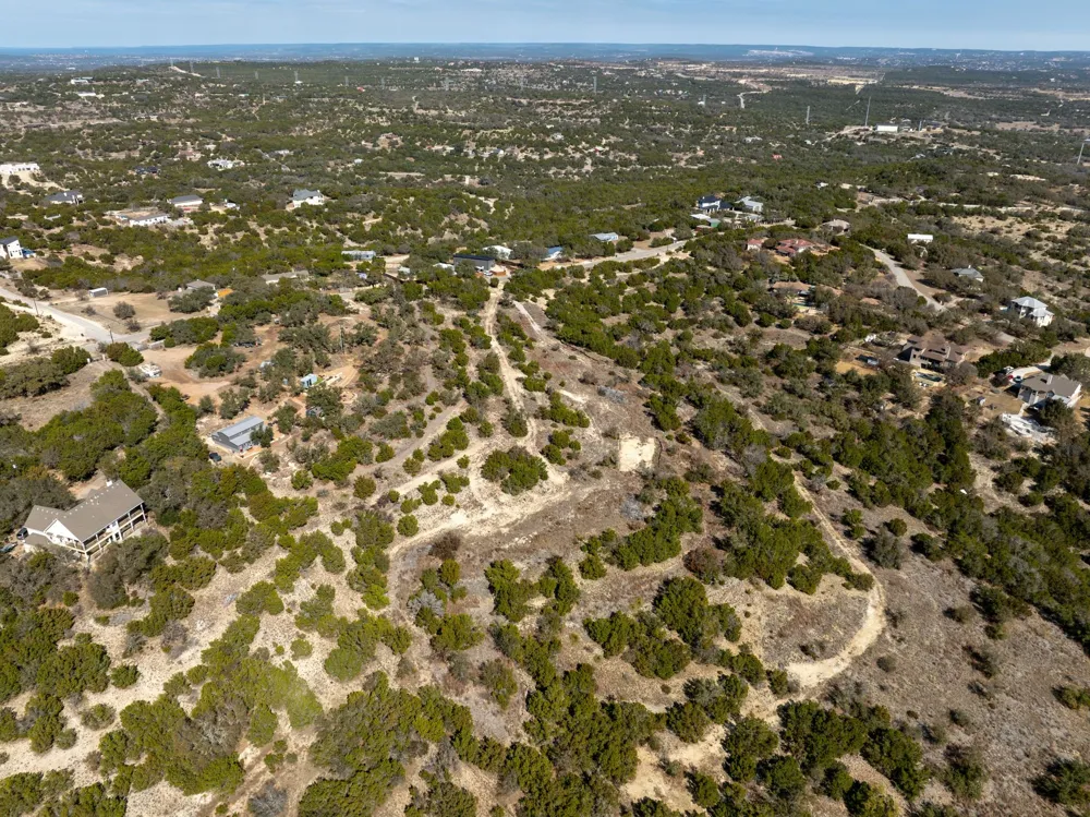4115 Bob Wire Road Spicewood, TX 78669