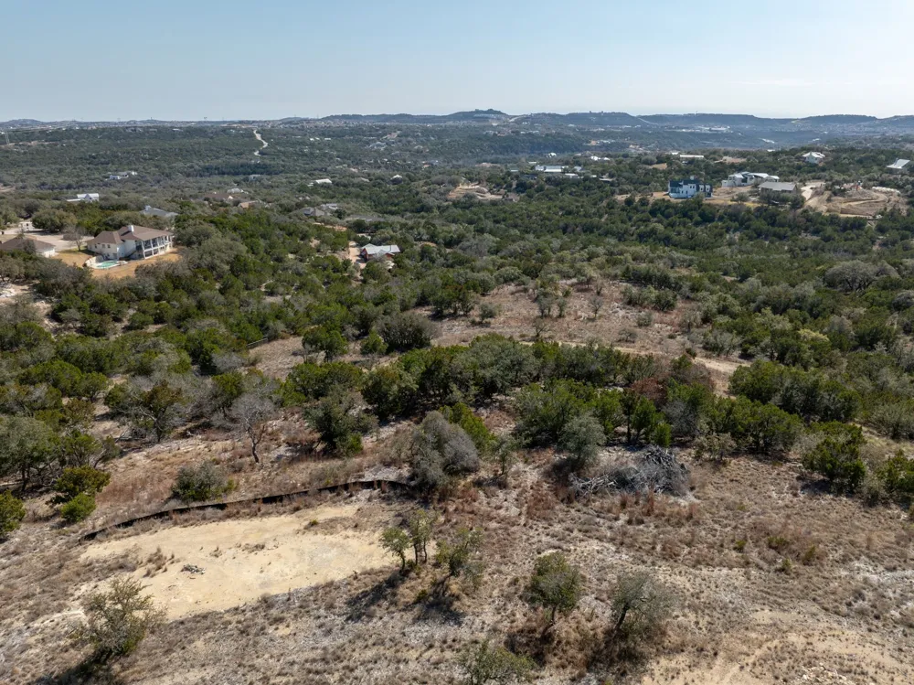 4115 Bob Wire Road Spicewood, TX 78669
