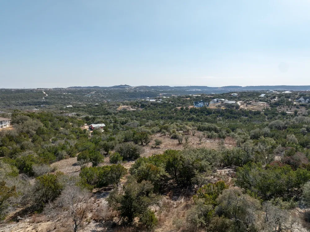 4115 Bob Wire Road Spicewood, TX 78669