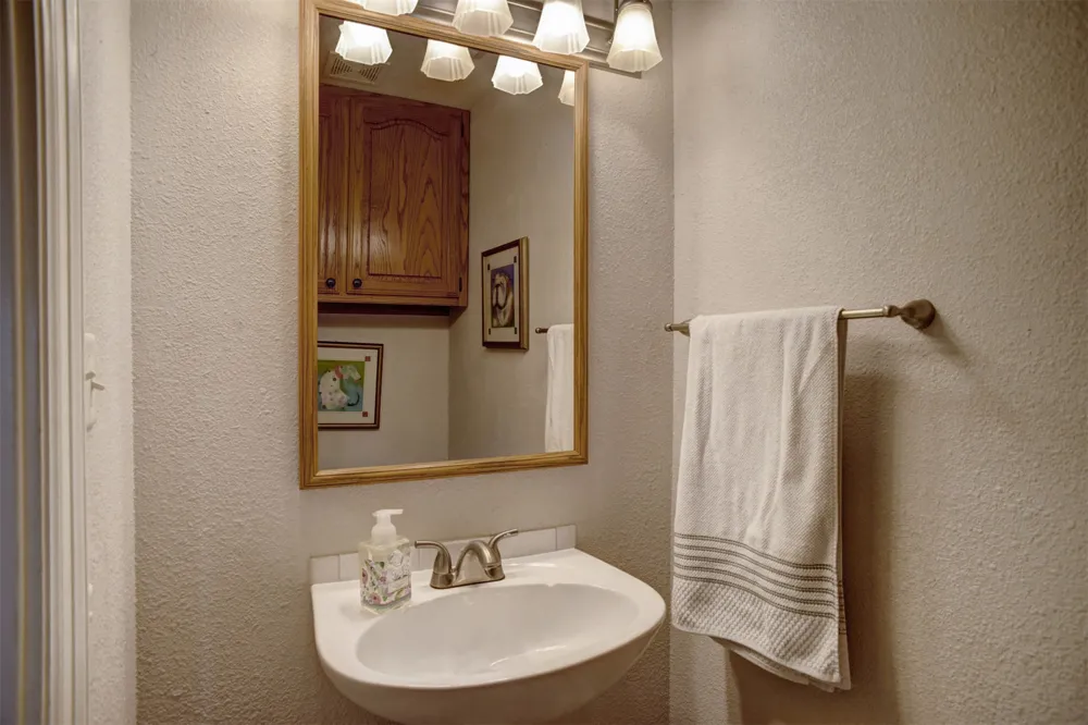 678 Ponderosa Road Bastrop, TX 78602
