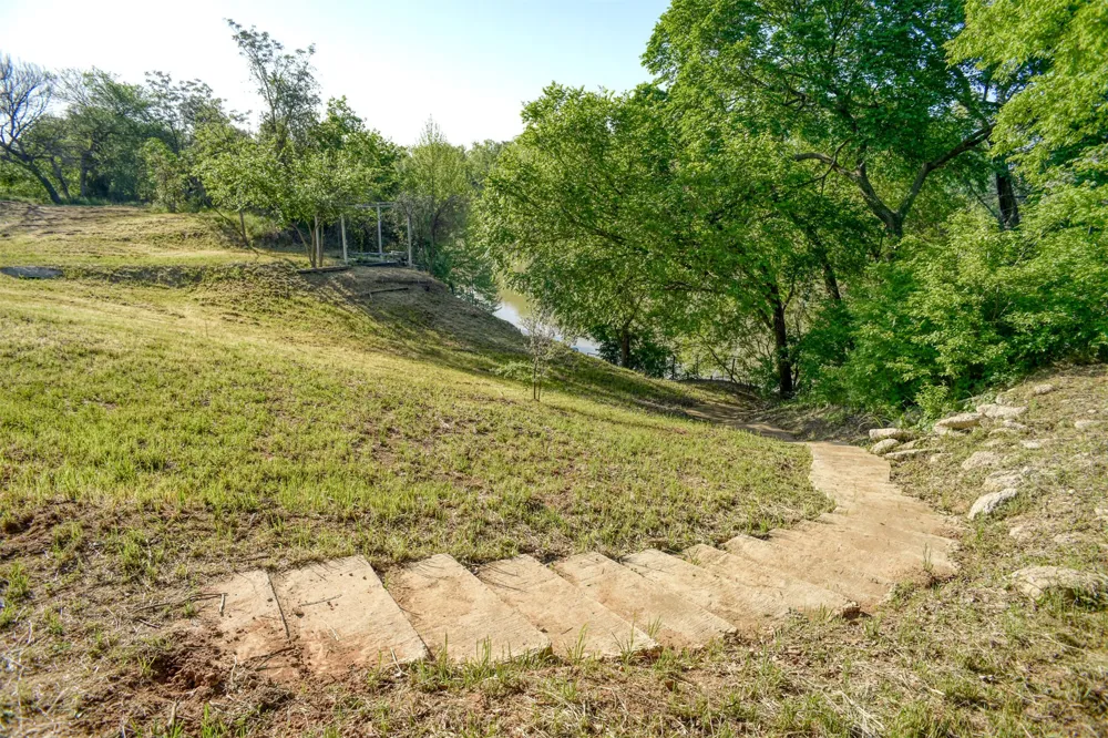 678 Ponderosa Road Bastrop, TX 78602