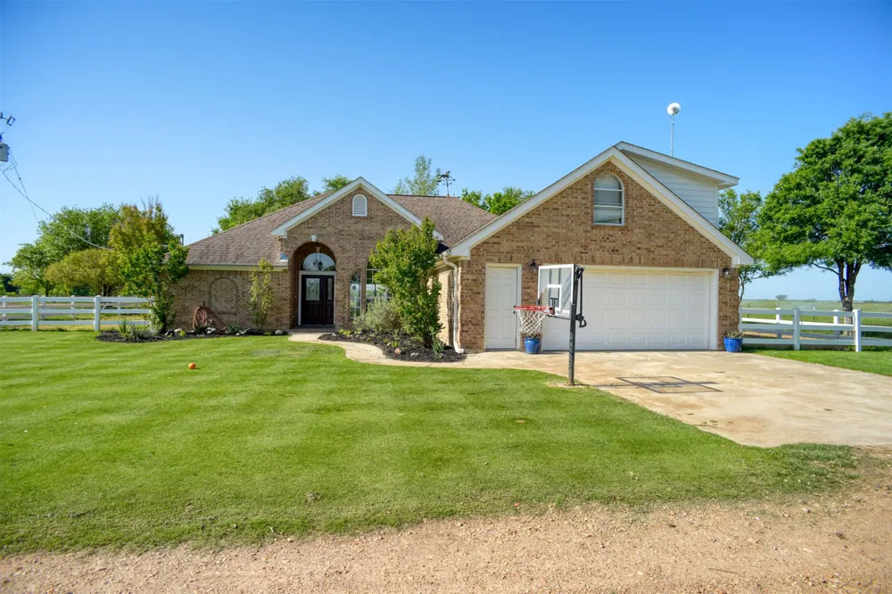 678 Ponderosa Road Bastrop, TX 78602