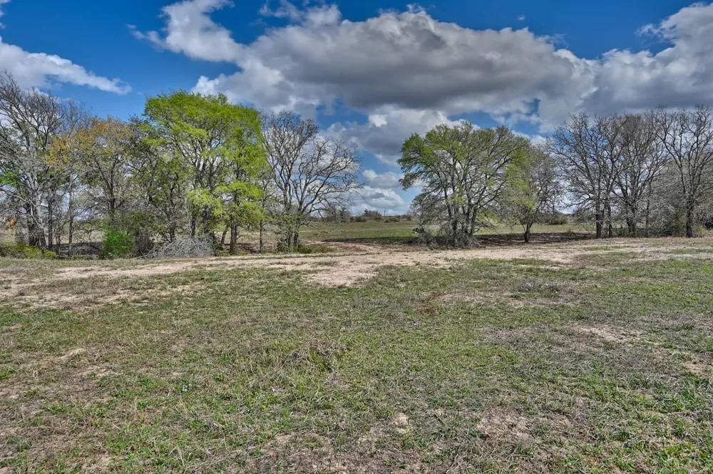 FM 2440 Giddings, TX 78942
